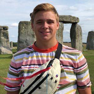 Meet your Posher, Bryce